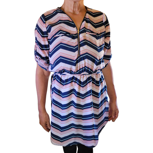 Wishful Park Chevron Mini Dress Sz M Pink Blue Graphic Short Sleeve Cute Colrful - Picture 1 of 11
